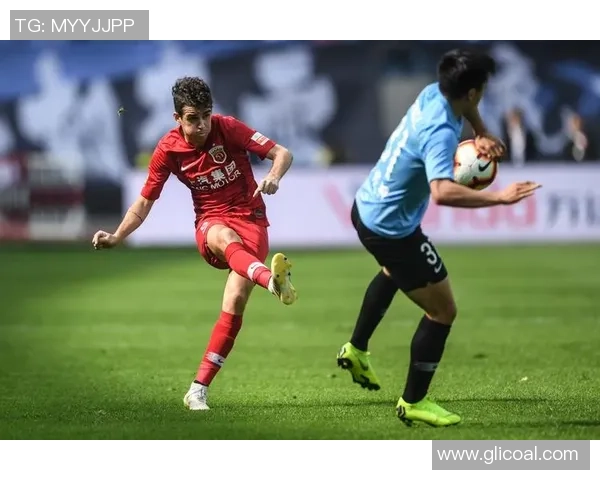 大连一方迎战上海上港精彩对决直播全程回顾与分析